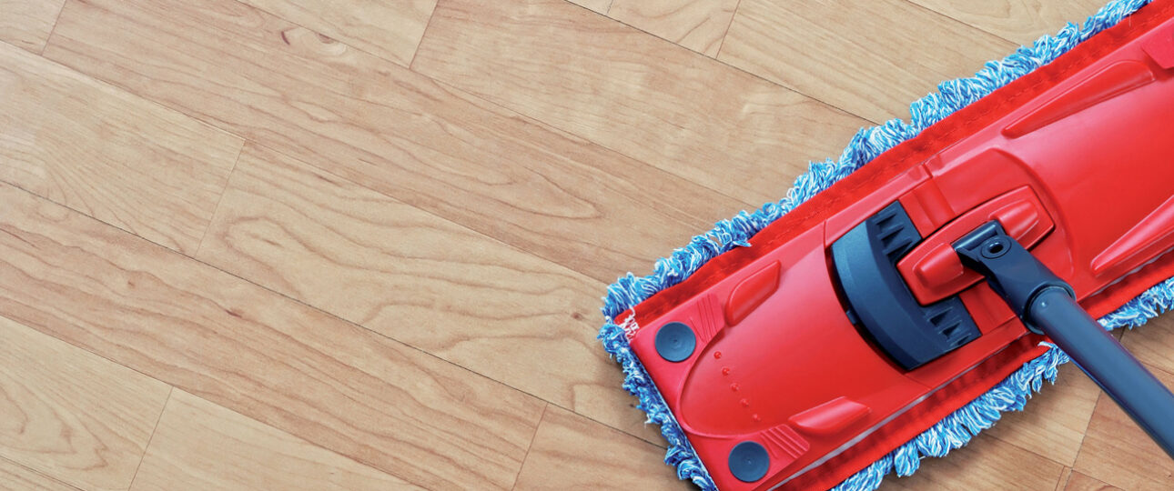 How to remove stain from vinyl flooring