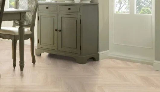 Karndean Knight Tile - Dutch Limed Oak SM-KP154