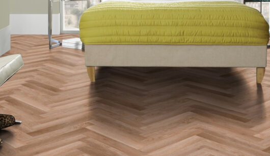 Karndean Knight Tile - Pale Limed Oak SM-KP94