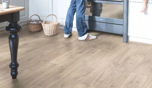 Quickstep Classic - Havana Oak Natural with Saw Cuts CLM1656