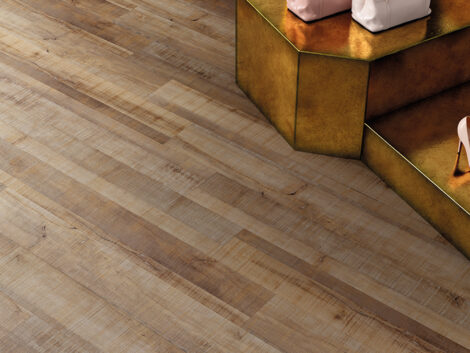 Polyflor Expona Commercial - Bronzed Salvaged Wood 4106