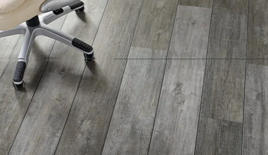 Polyflor Expona Commercial - Silver Driftwood 4014