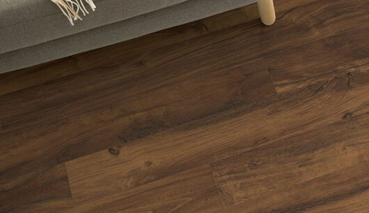 Egger Pro 10mm Medium - Dark Hunton Oak EPL044